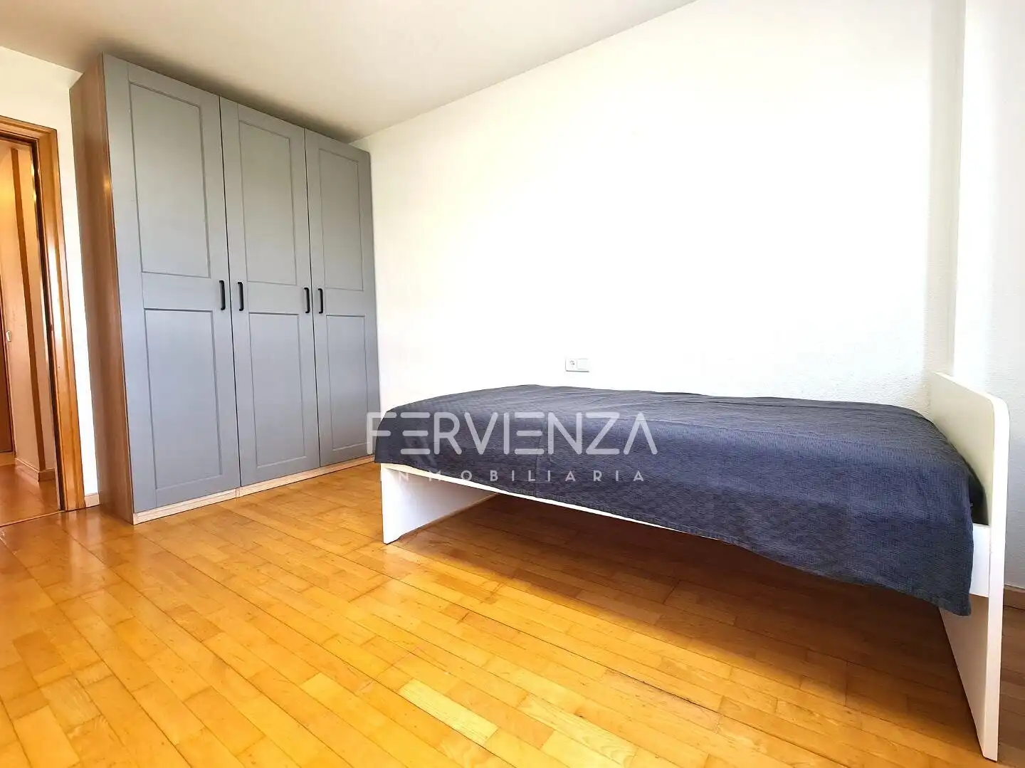 Dormitori de Pis en venda en Oviedo 
