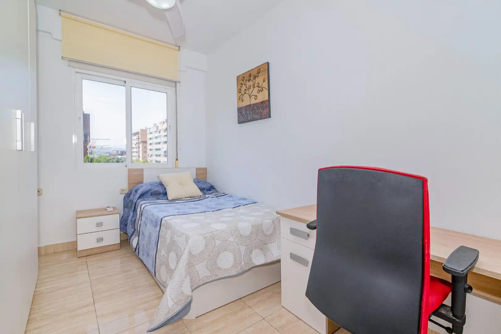Bedroom of Flat for sale in Granada  with Air Conditioner, Heating and Terrace