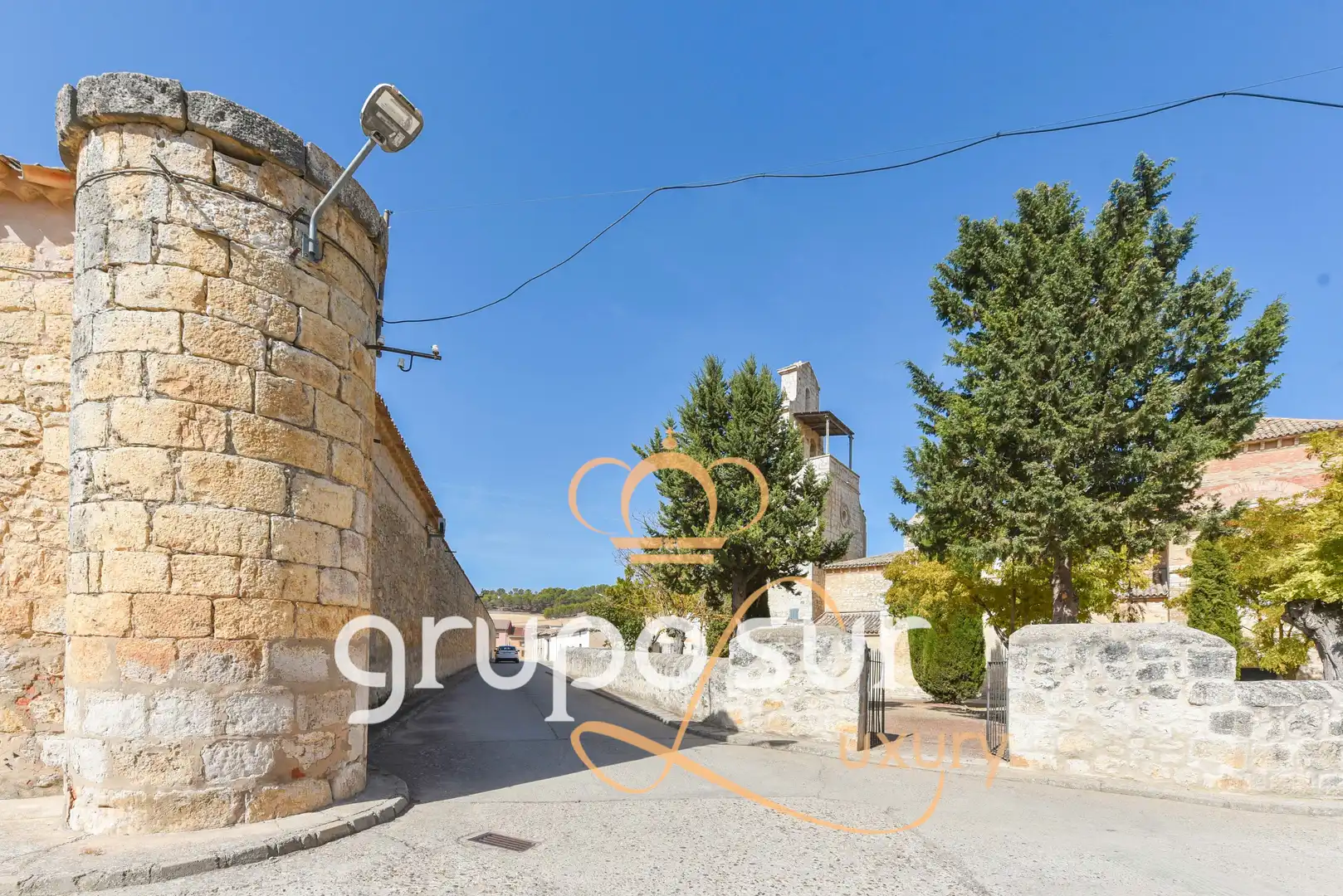 Vista exterior de Casa o chalet en venta en San Cebrián de Mazote con Calefacción, Jardín privado y Parquet