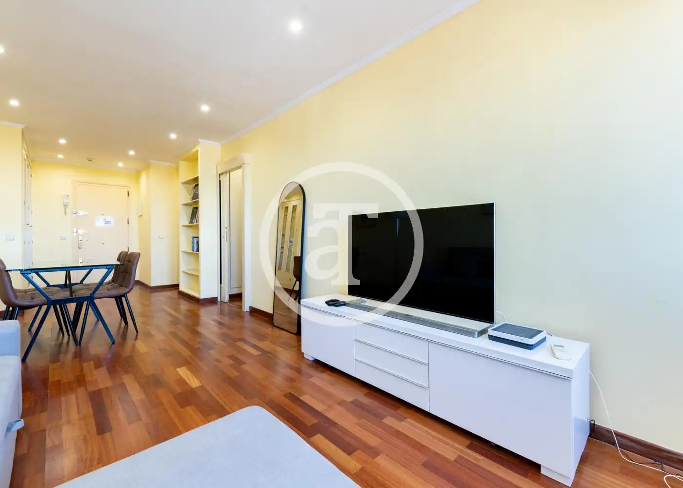 Wohnzimmer von Wohnung zur Miete in Madrid mit Klimaanlage, Heizung und Möbliert