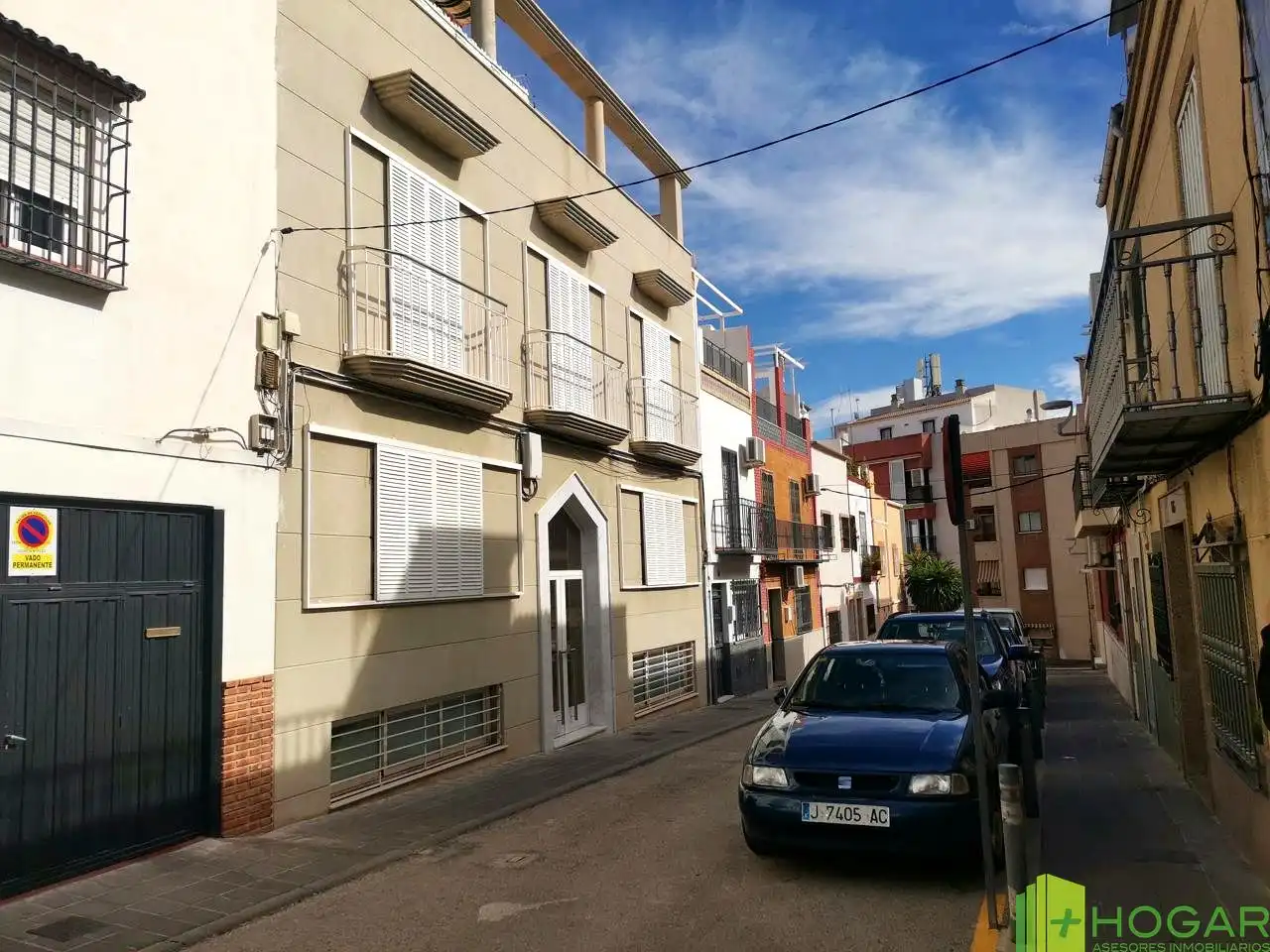 Vista exterior de Apartament en venda en Jaén amb Aire condicionat i Balcó