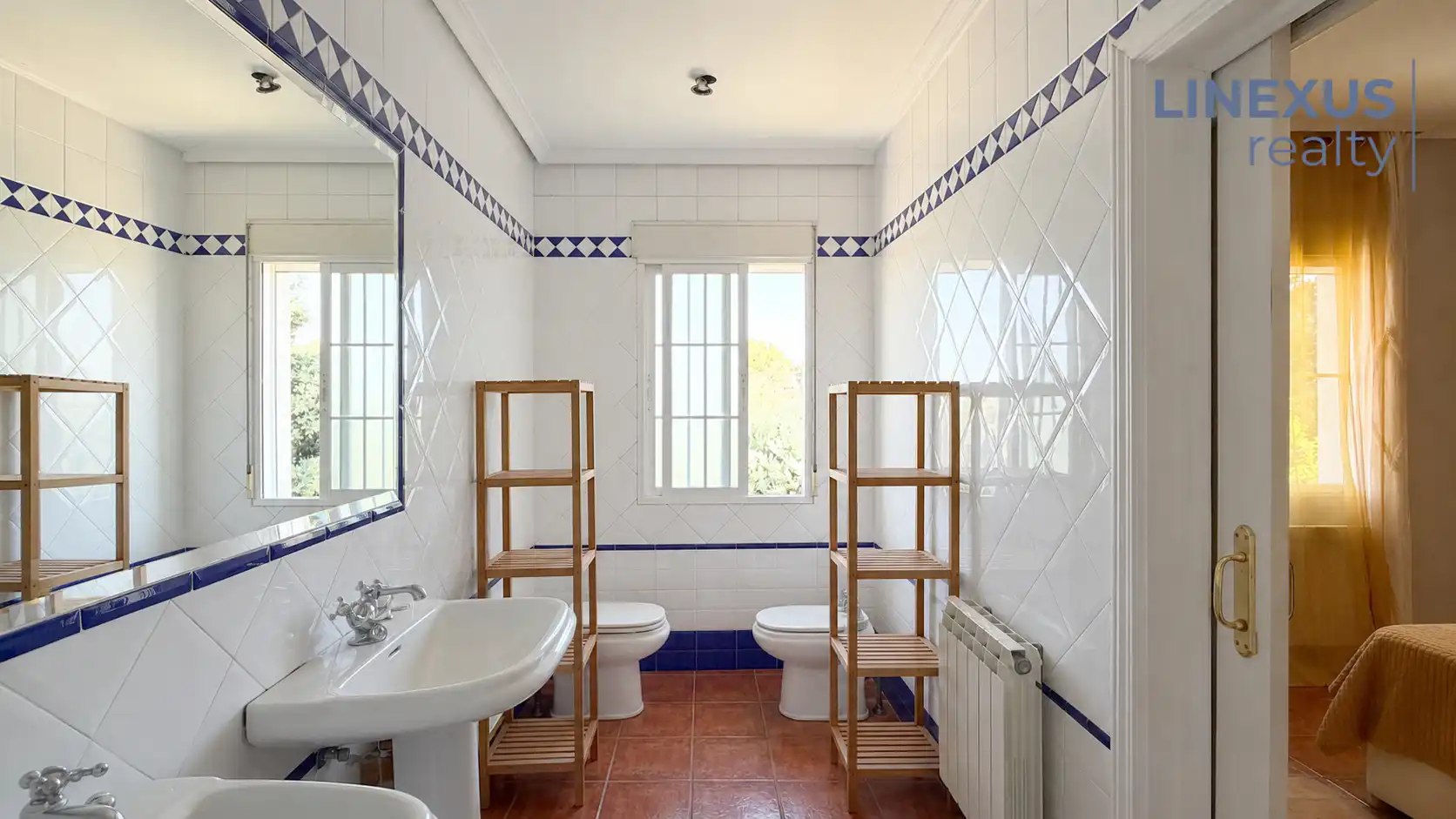 Bany de Casa o xalet en venda en Batres amb Calefacció, Jardí privat i Terrassa