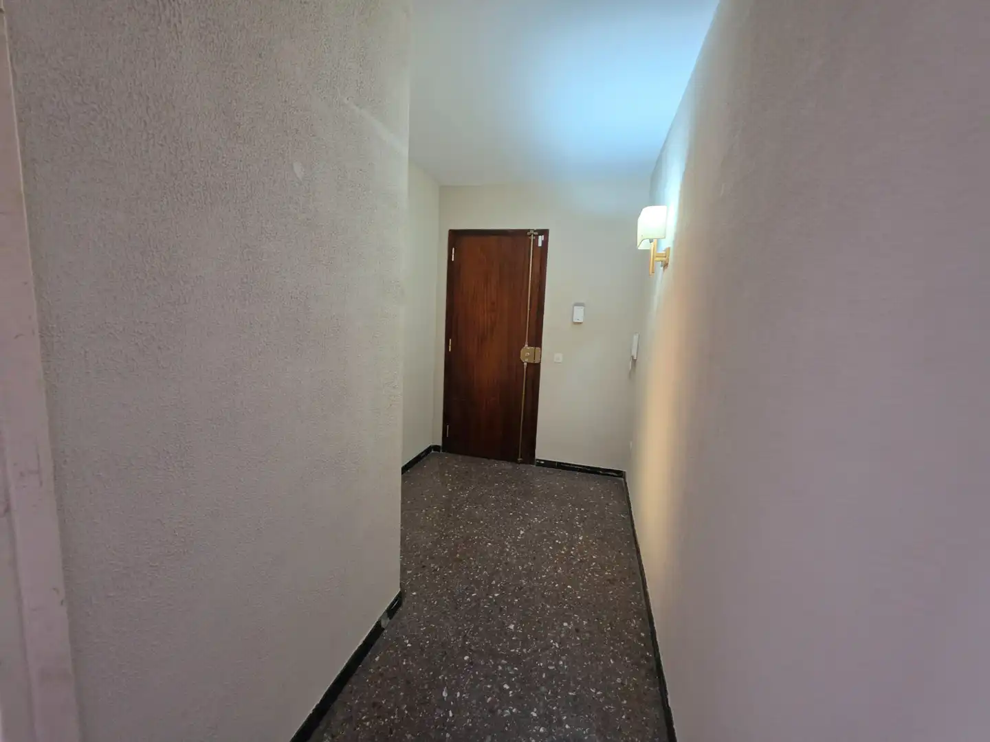 Piso en venta en Manlleu con Trastero, Balcón y Alarma