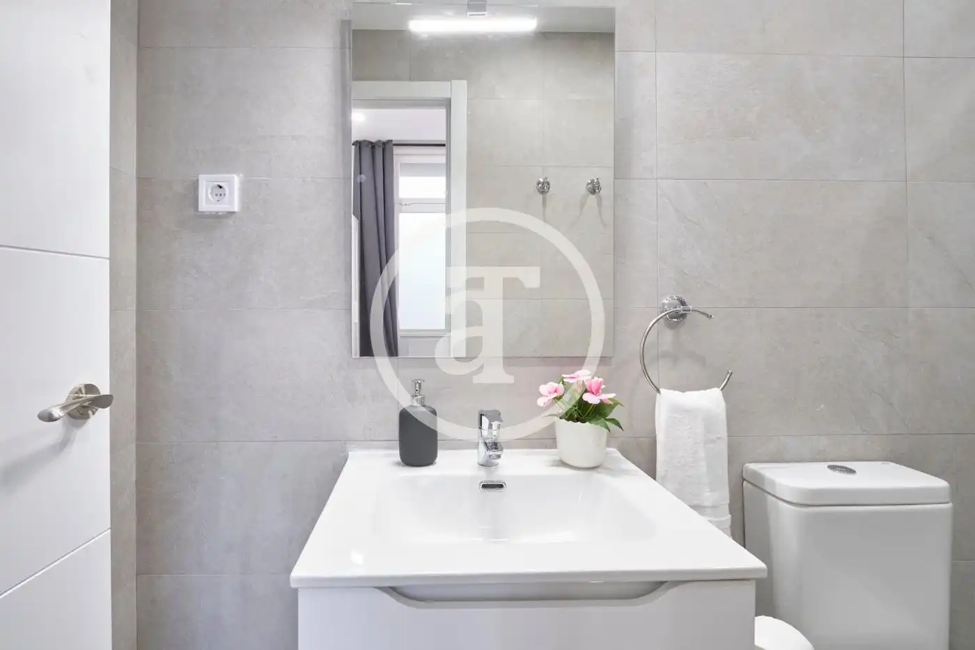 Studio with lift to rent in Calle Mérida, imagen 13