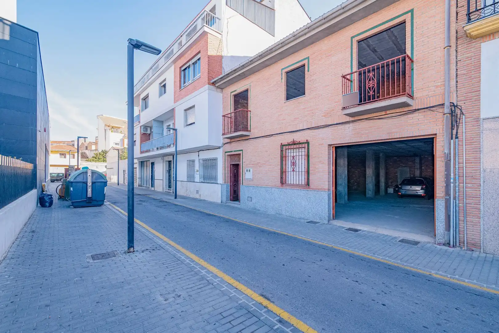 Vista exterior de Casa adosada en venta en Maracena con Jardín privado