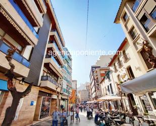 Vista exterior de Apartament en venda en Benidorm amb Calefacció, Terrassa i Moblat