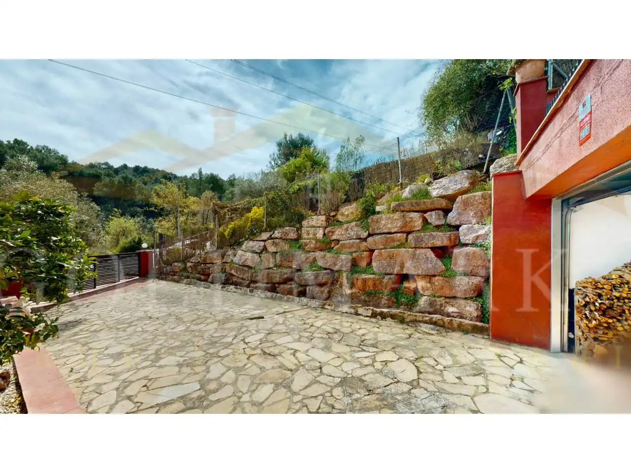 Jardí de Casa o xalet en venda en Corbera de Llobregat amb Aire condicionat, Calefacció i Jardí privat