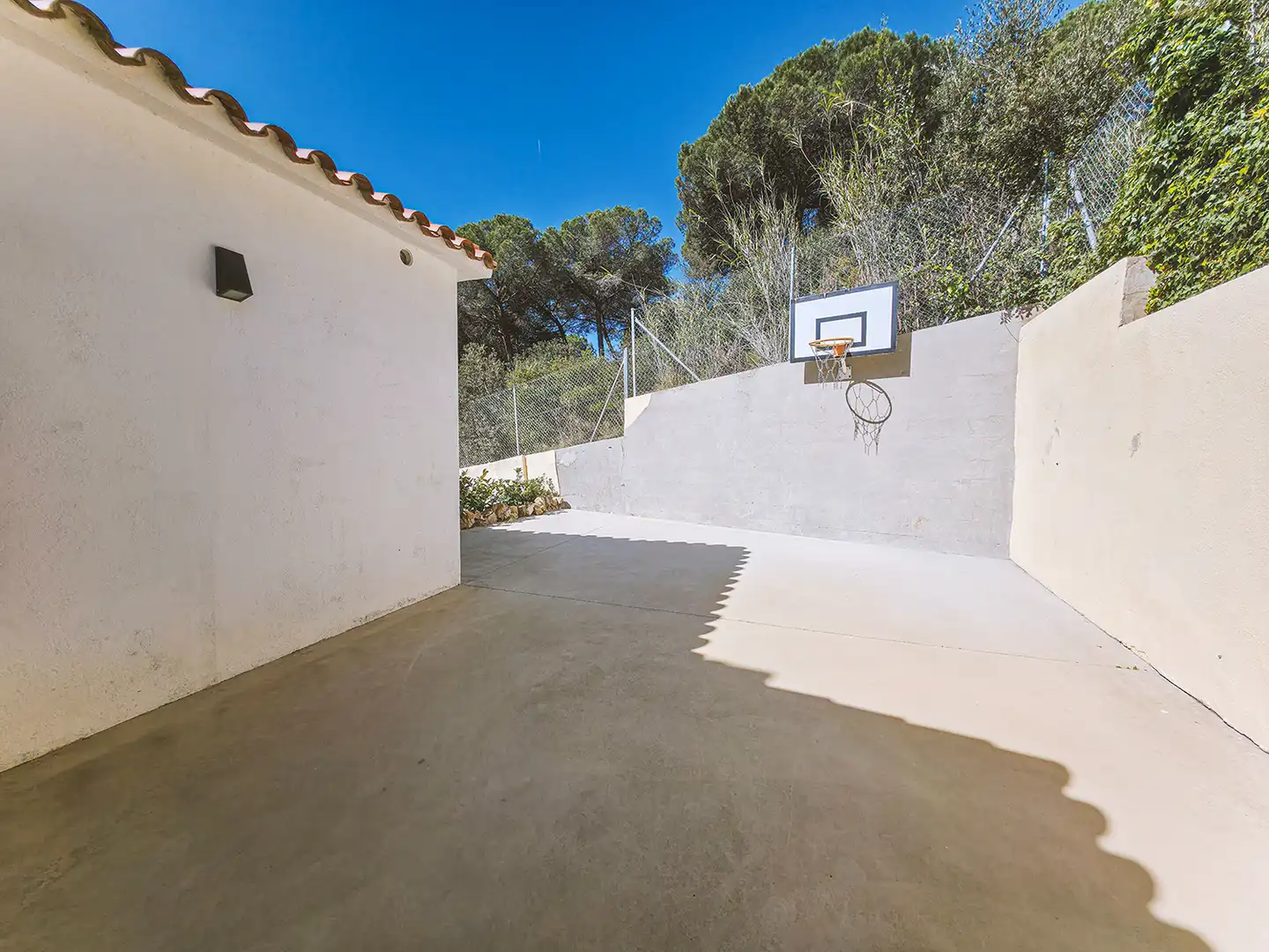 Garden of Houses for sale in Sant Pol de Mar  with Air Conditioner, Heating and Private garden