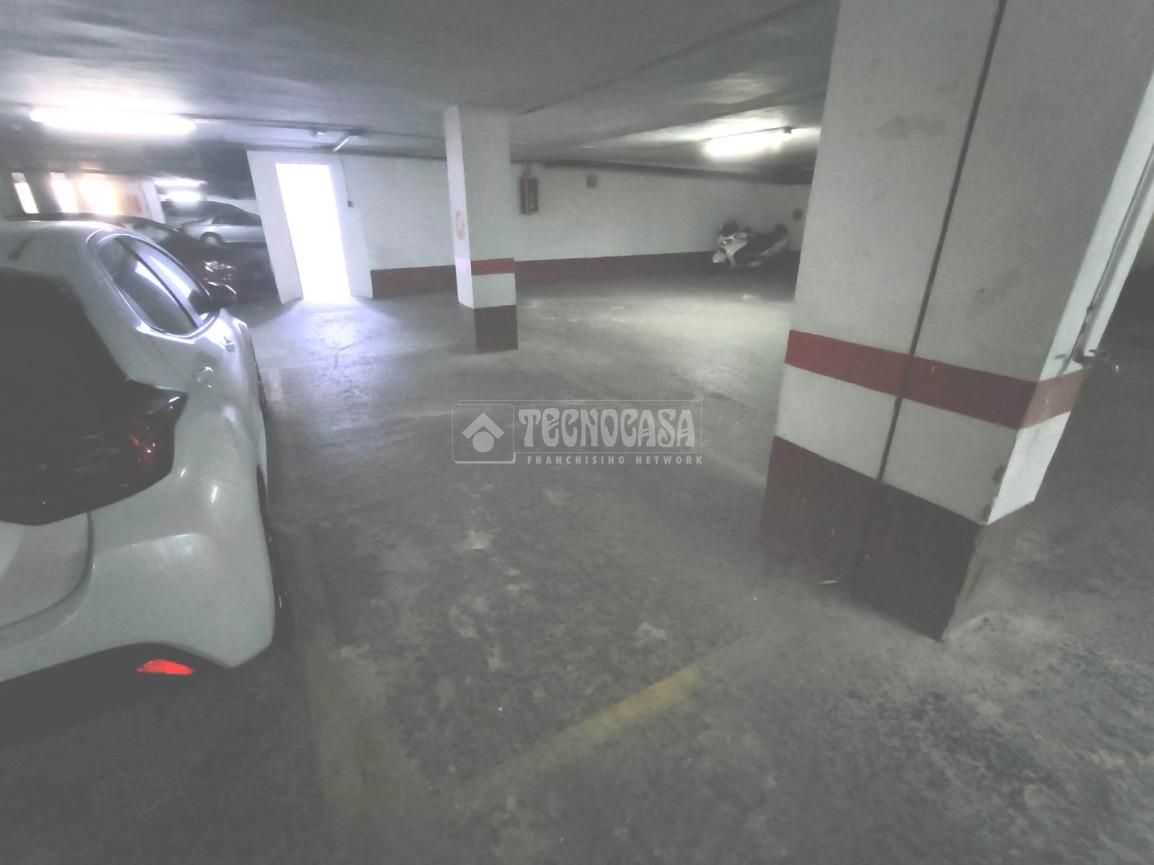 Aparcament de Garatge en venda en  Cádiz Capital