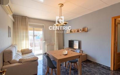 Exterior view of Flat for sale in Terrassa  with Air Conditioner, Heating and Terrace