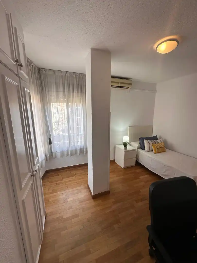 Wohnung zur Miete in Calle de Àngel Guimerà, Arrancapins