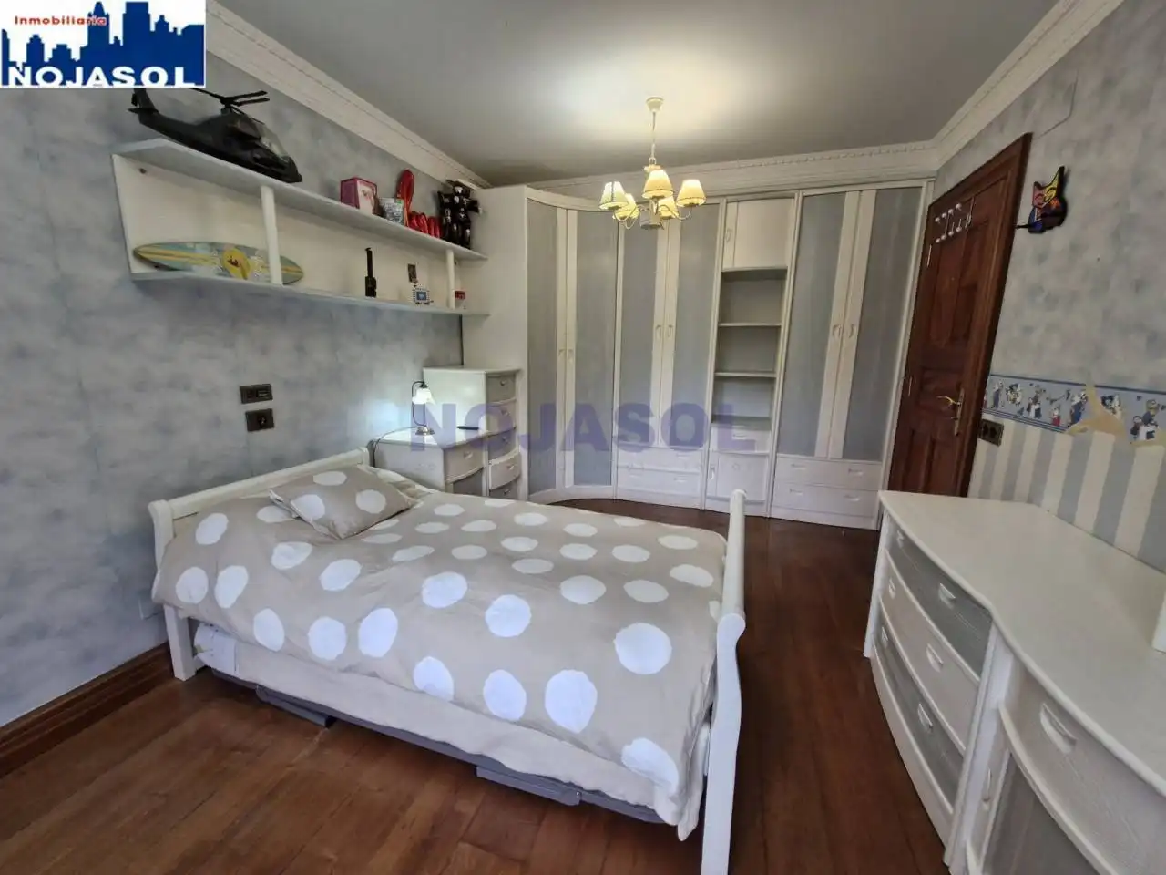 Habitación de Casa o chalet en venta en Noja con Aire acondicionado, Calefacción y Jardín privado