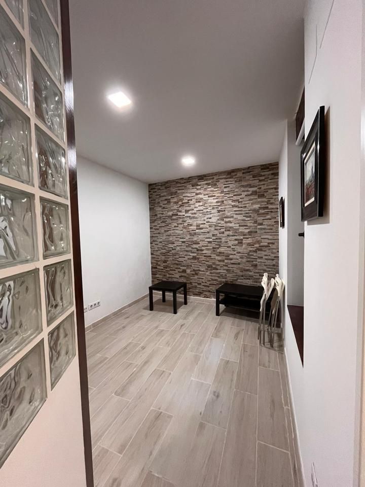 Study to rent in  Madrid Capital  with Furnished