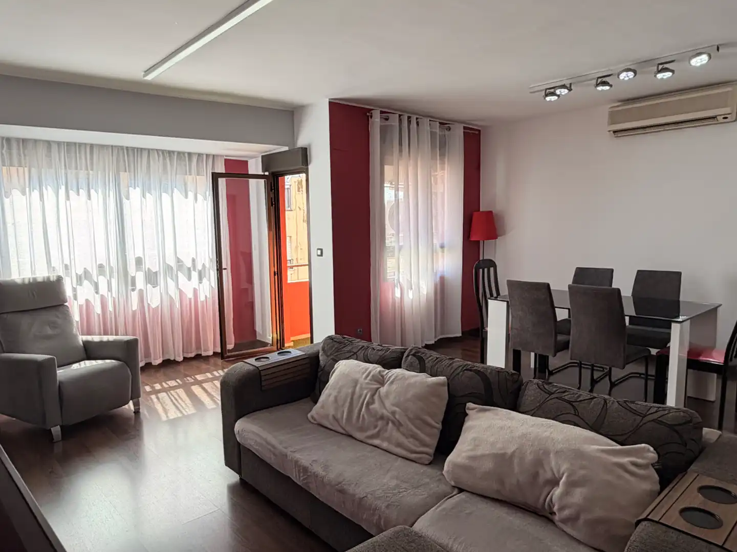 Flat with terrace to rent in Carrer de Manuel Bellido 28, imagen 19