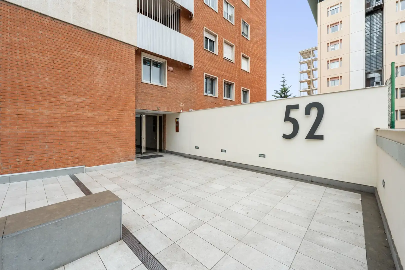 Exterior view of Flat for sale in Tarragona  with Air Conditioner and Heating