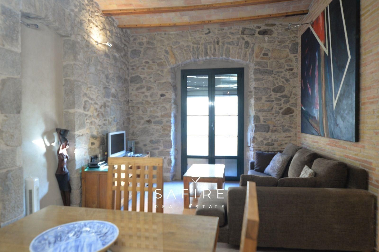 Sala d'estar de Pis de lloguer en Girona Capital amb Calefacció, Moblat i Balcó