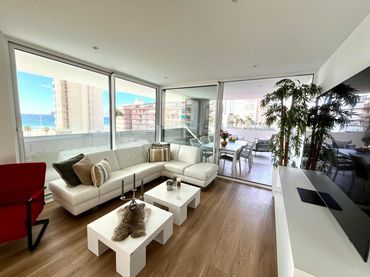 Piso con balcón en venta en Playa de Levante