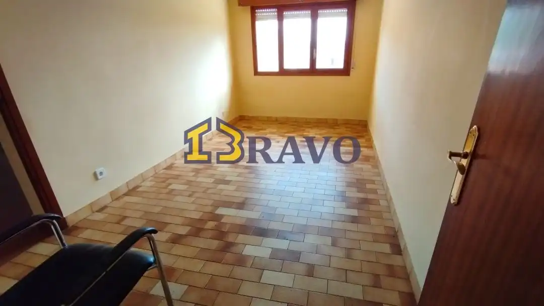 Piso en venta en Valle de Tobalina con Terraza