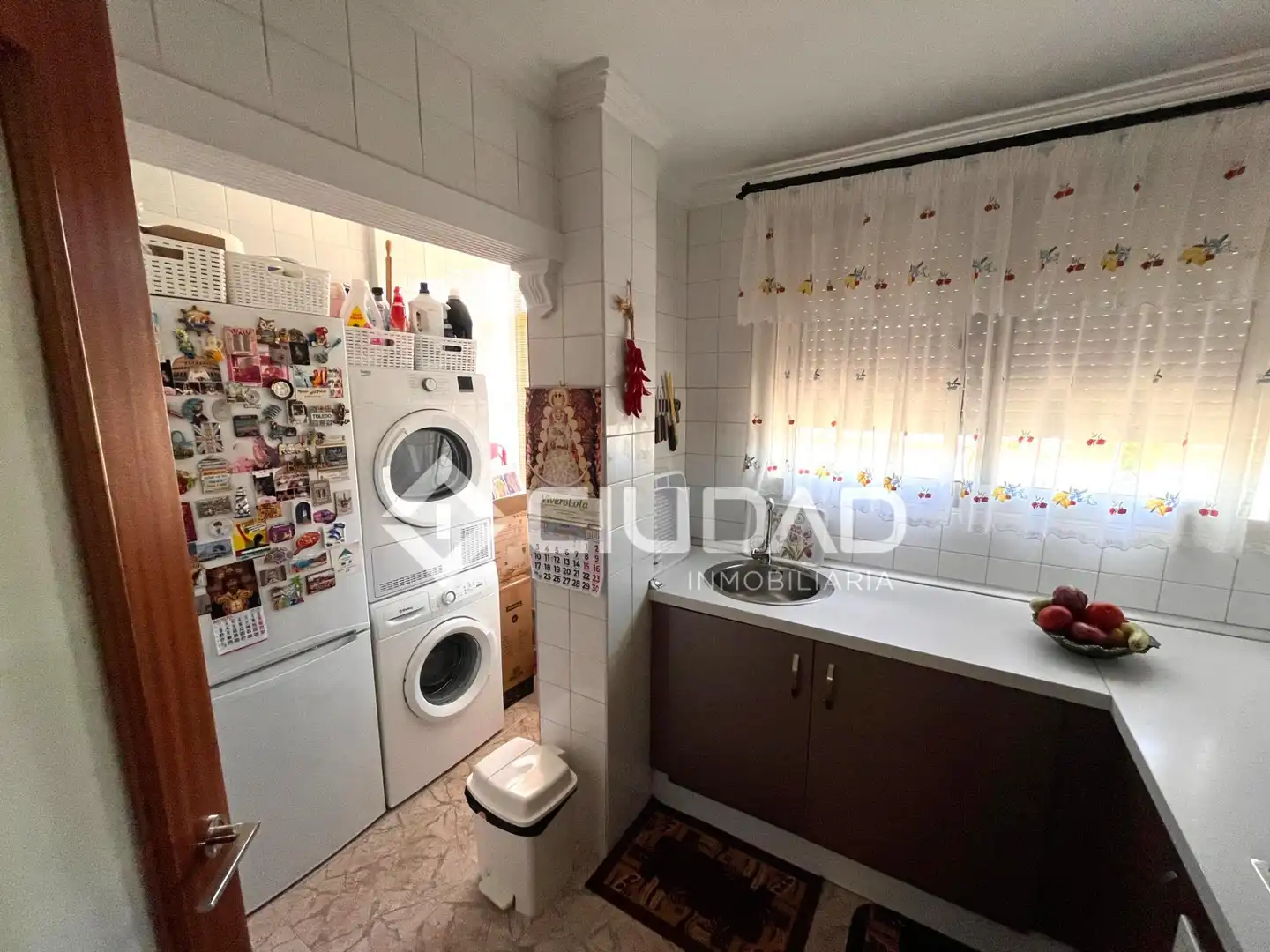 Kitchen of Flat for sale in Sanlúcar de Barrameda  with Air Conditioner and Balcony