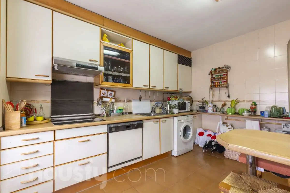 Casa o chalet en venta en Avd. De Enmedio, La Paloma - Asfain