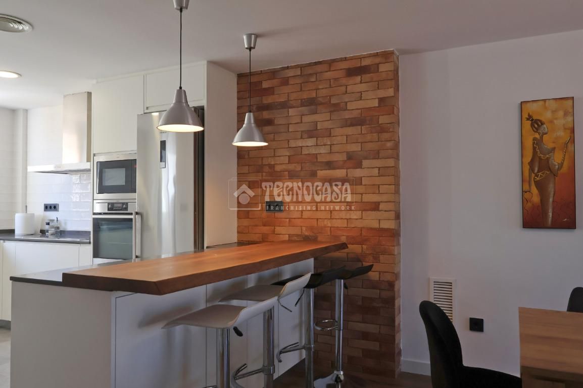 Casa adosada en venda