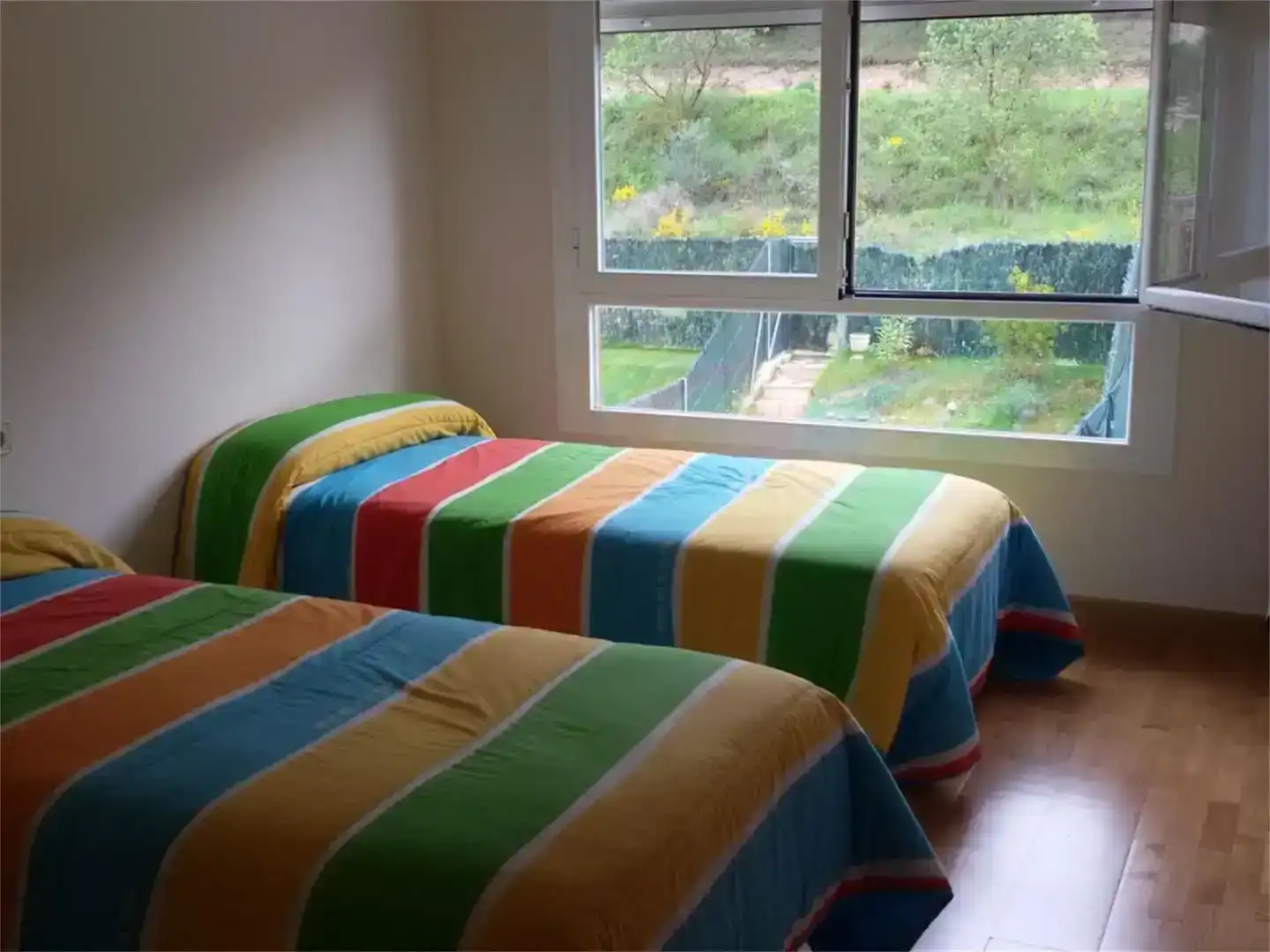 Habitación de Casa adosada en venta en Sartaguda con Jardín privado y Balcón