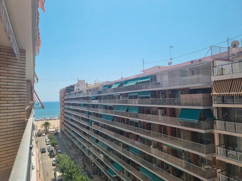 Vista exterior de Apartament en venda en Cullera amb Aire condicionat, Terrassa i Moblat