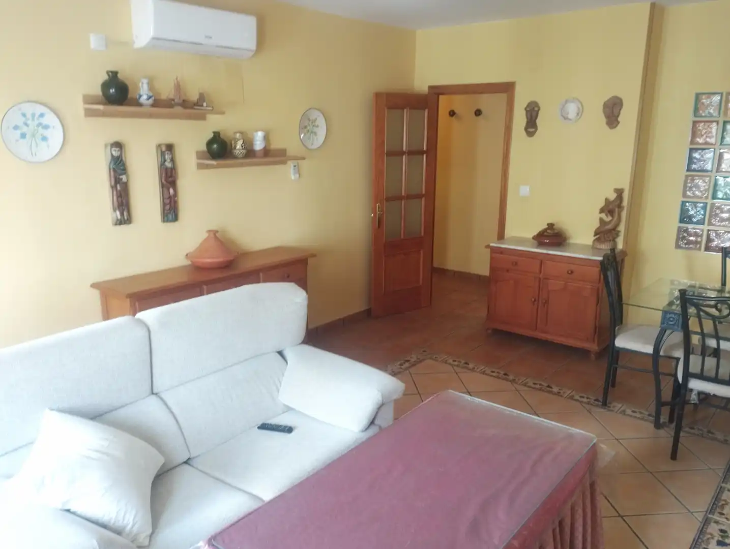 Living room of Flat for rent in Jerez de la Frontera  with Air Conditioner, Terrace and Furnished