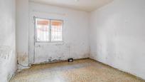 Bedroom of Flat for sale in  Madrid Capital