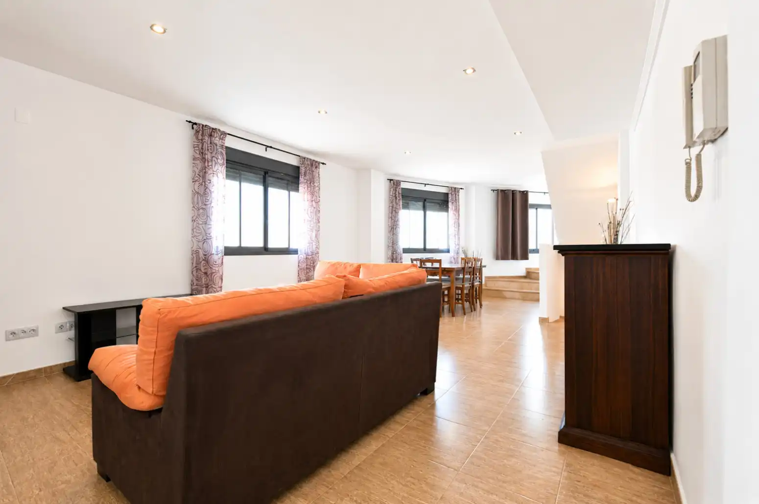 Sala d'estar de Àtic de lloguer en Puçol amb Calefacció, Terrassa i Balcó