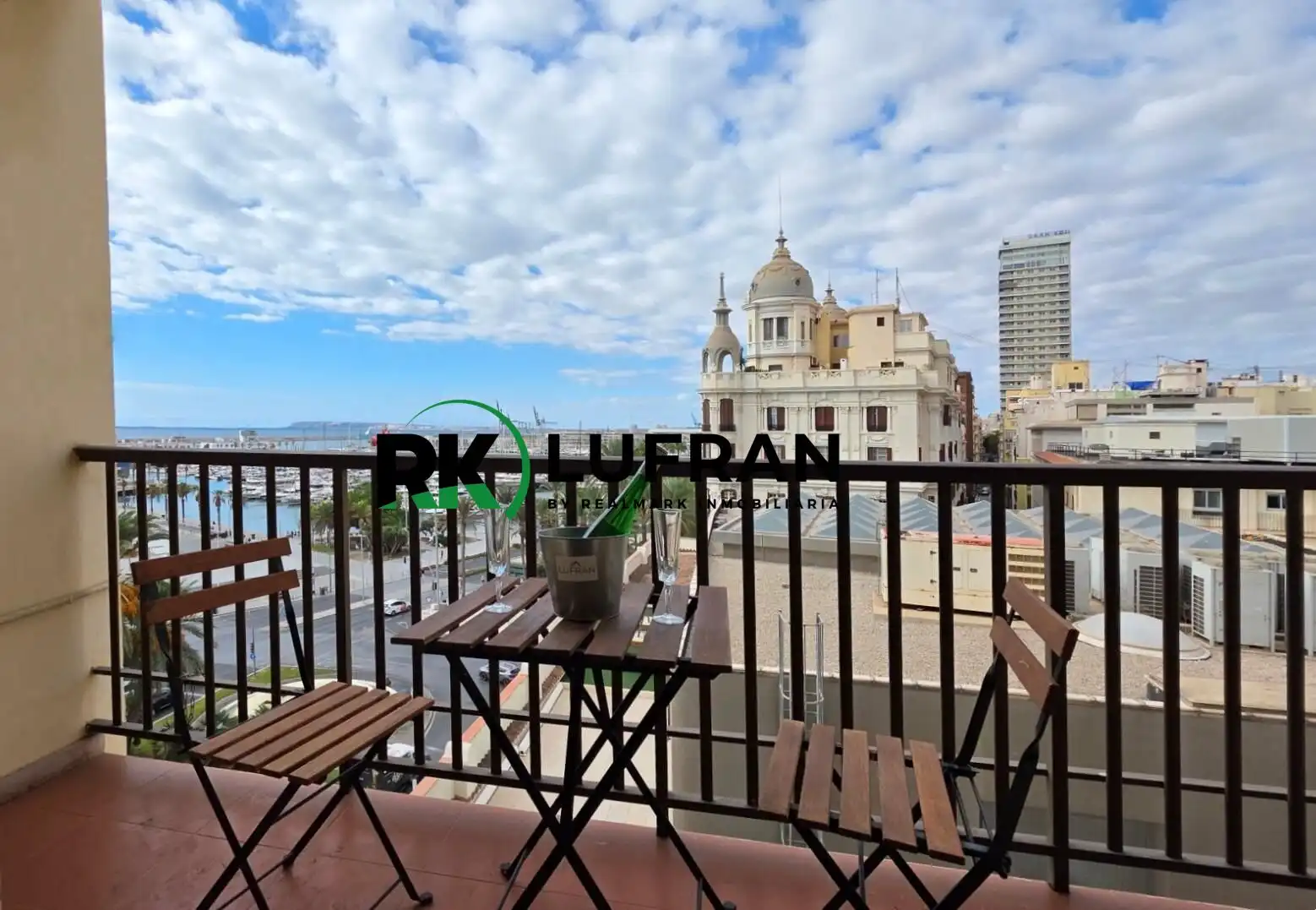 Terrace of Flat for sale in Alicante / Alacant  with Terrace, Furnished and Balcony