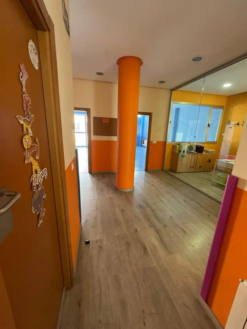 Local de alquiler en Valencia con Aire acondicionado
