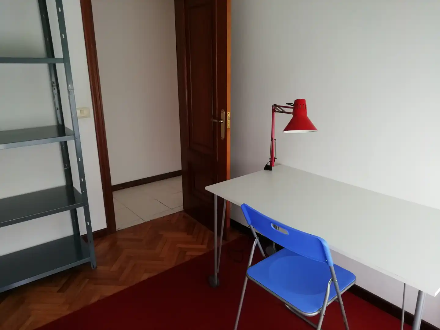 Habitación de Piso de alquiler en Lugo con Calefacción, Parquet y Amueblado