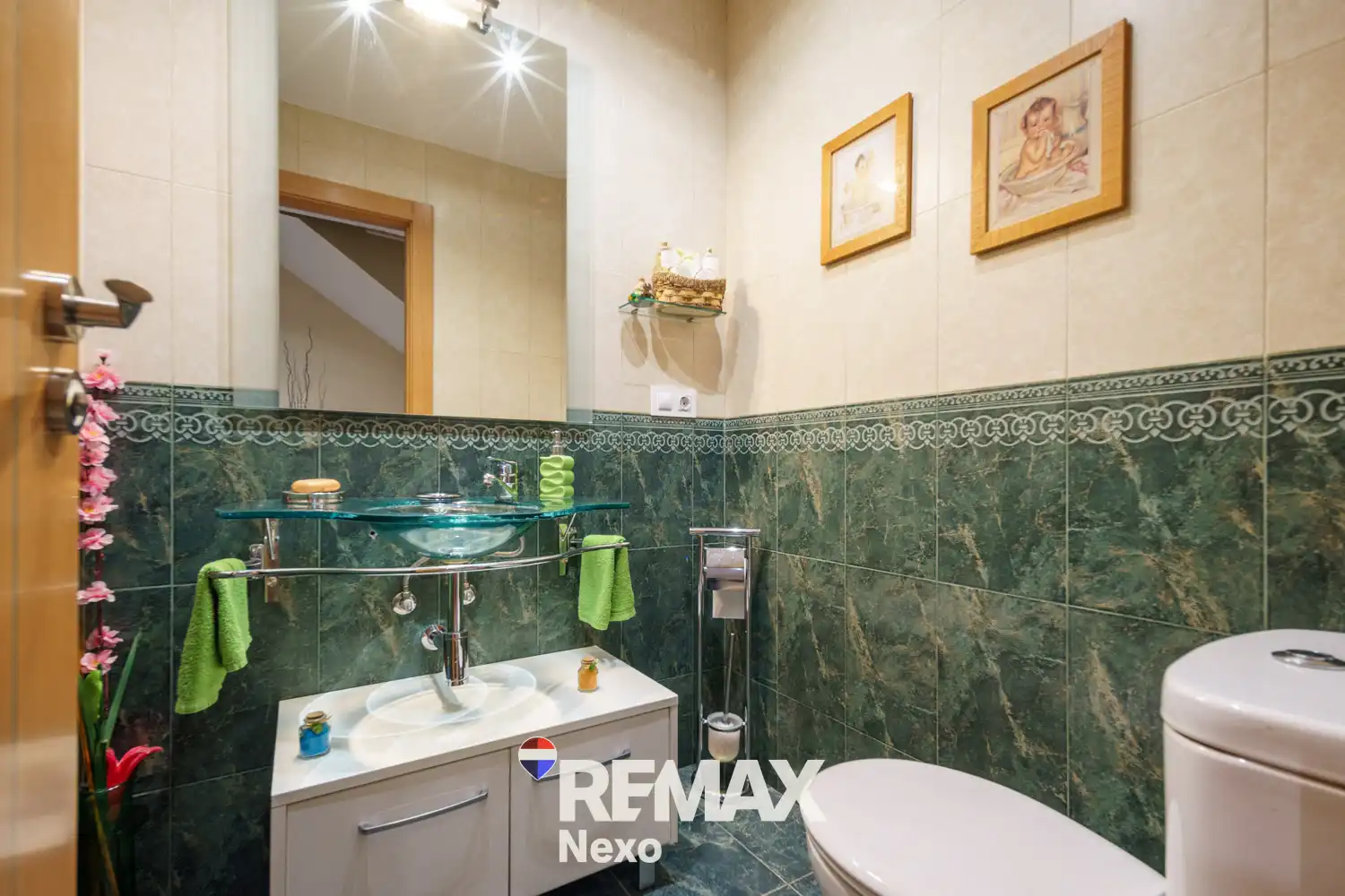 Baño de Casa adosada en venta en Cigales con Calefacción, Jardín privado y Terraza