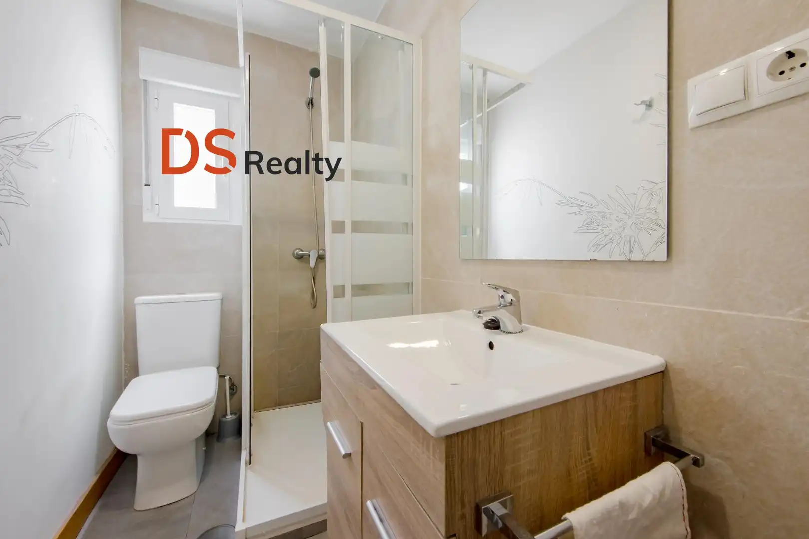 Piso con ascensor en venta en Calle LINNEO, imagen 17