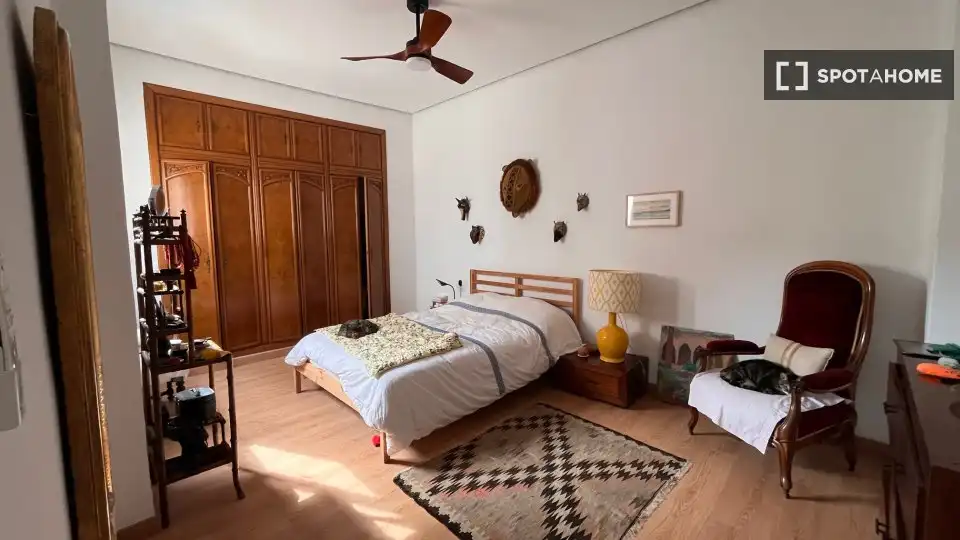 Habitación de Apartamento para compartir en Sagunto / Sagunt con Aire acondicionado, Calefacción y Terraza