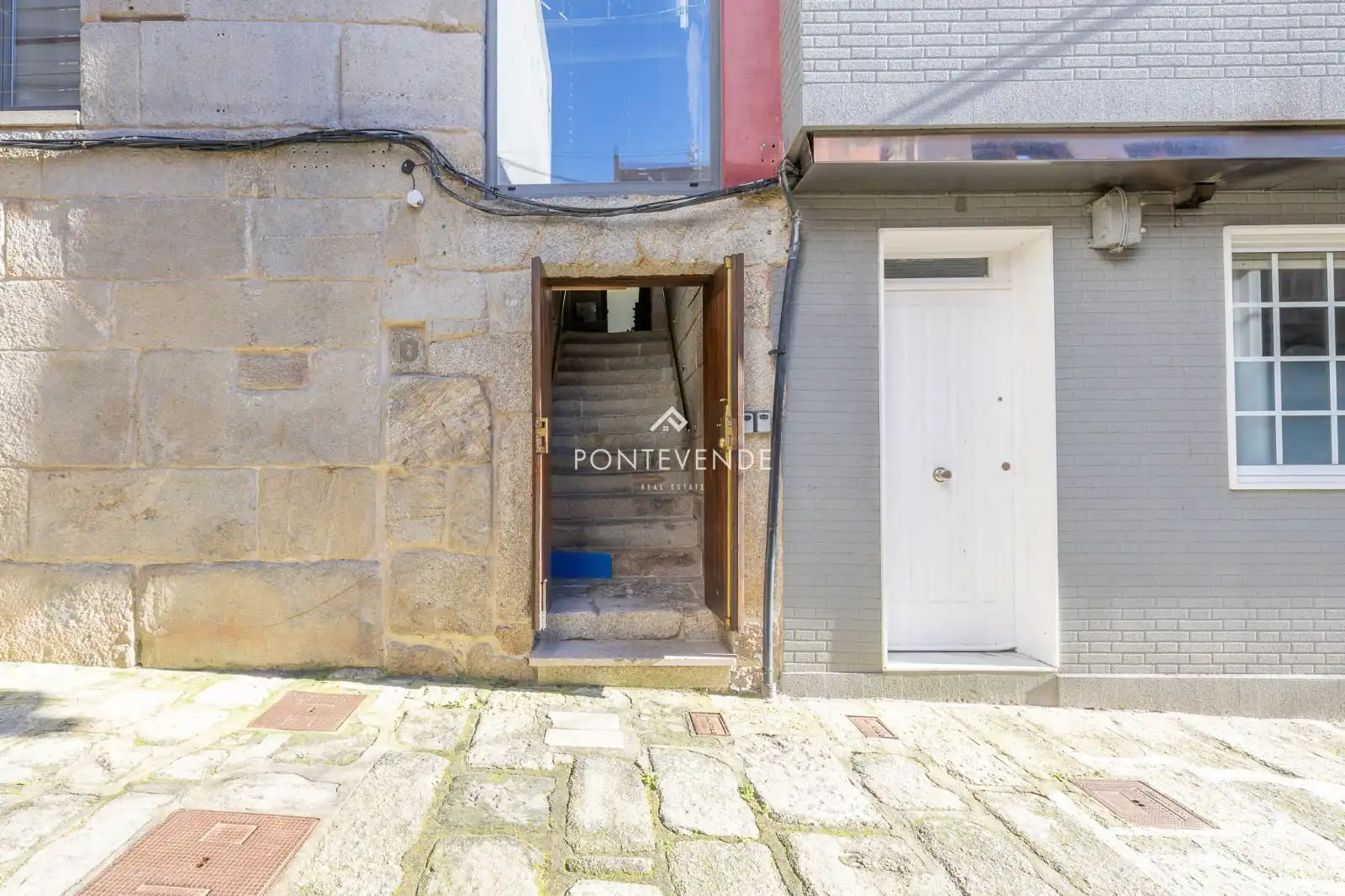 Casa adosada en venta en Cangas pueblo