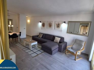 Appartamento con ascensore in vendita a Centro