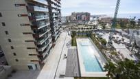 Piscina de Pis en venda en Vinaròs amb Aire condicionat, Calefacció i Terrassa