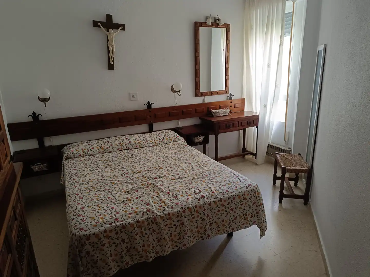 Dormitori de Apartament en venda en Salobreña amb Moblat