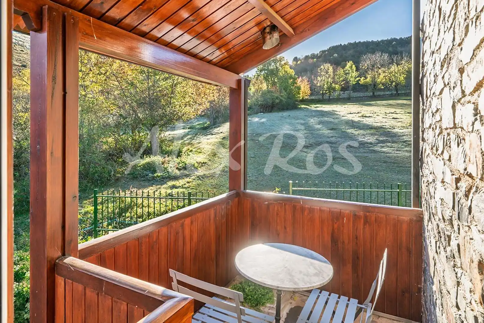 Terrassa de Casa o xalet en venda en Fontanals de Cerdanya amb Terrassa, Traster i Moblat