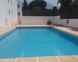 Piscina de Pis en venda en Berja amb Aire condicionat, Moblat i Piscina comunitària