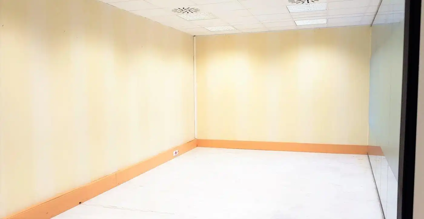 Büro zum Verkauf in Sevilla mit Klimaanlage