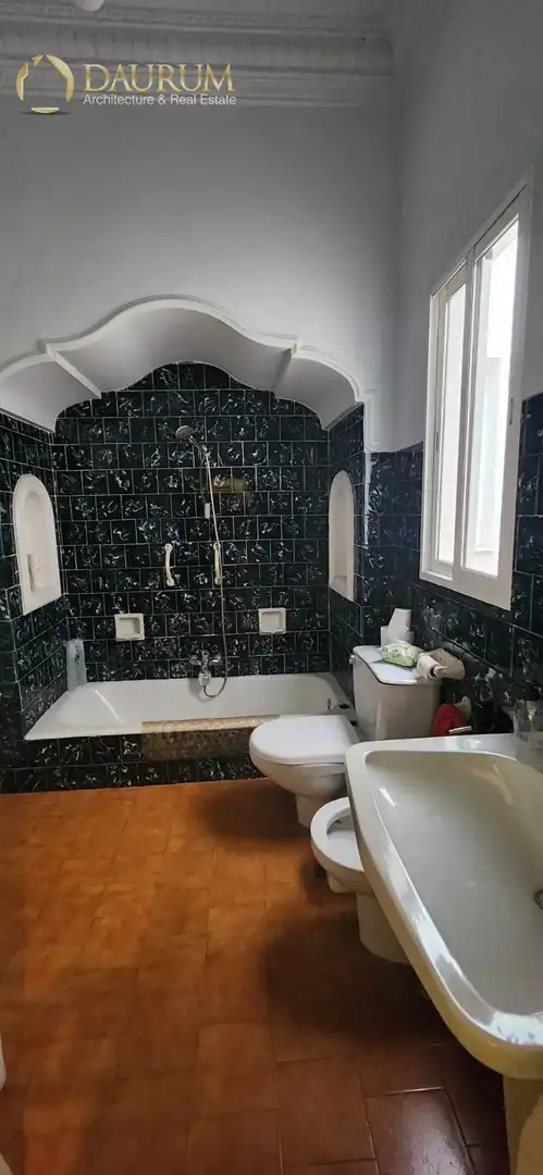 Bany de Casa adosada en venda en Valencia amb Aire condicionat, Terrassa i Traster