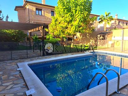 Piscina de Casa adosada en venda en Pepino amb Aire condicionat, Terrassa i Piscina