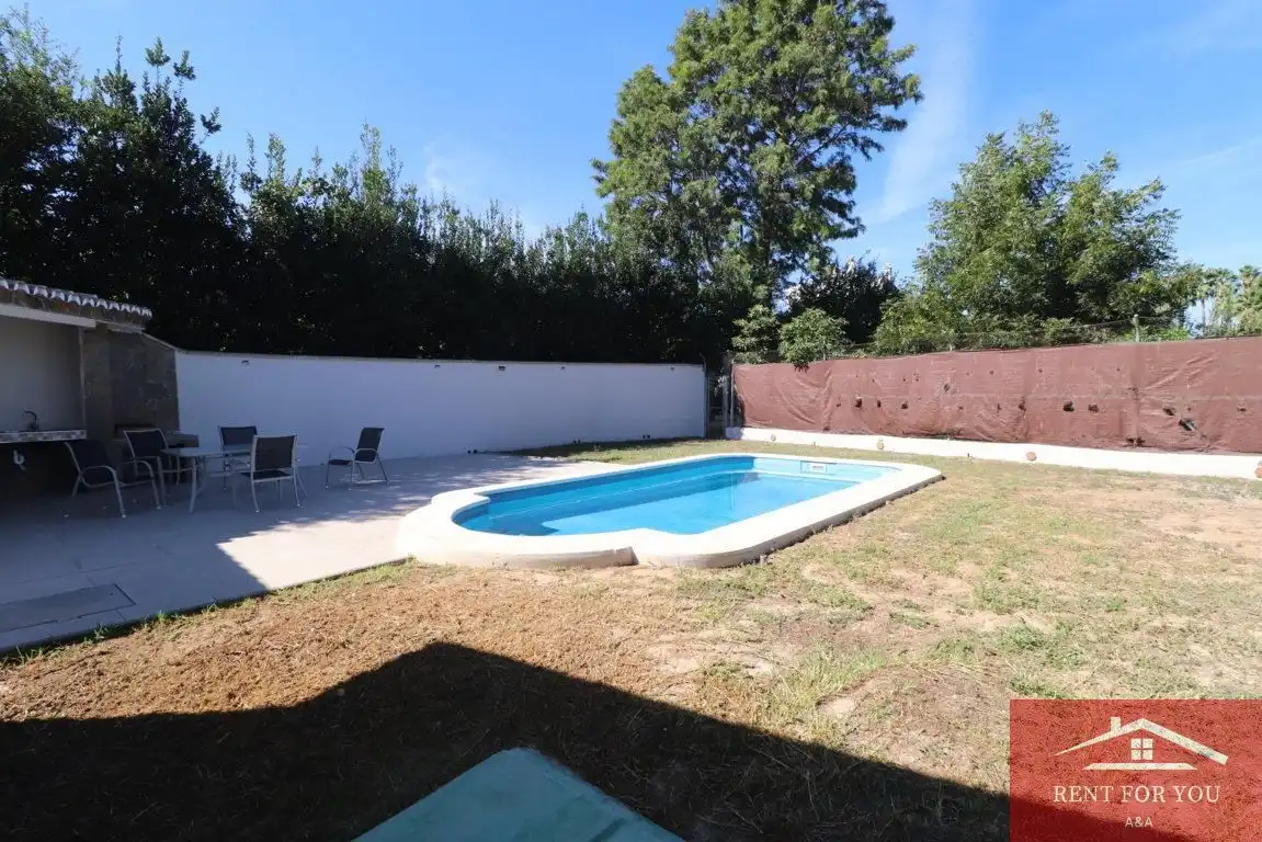 Casa con piscina en alquiler en Centro, imagen 10