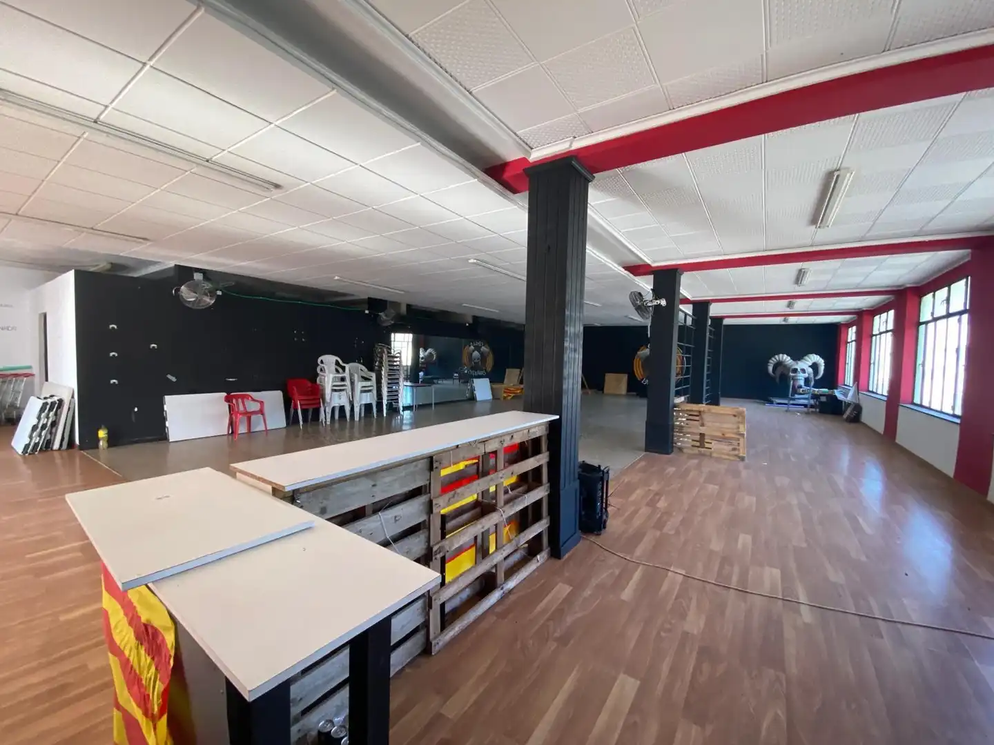 Amplio Edificio en Chella  Oportunidad por 250000 euros, imagen 2