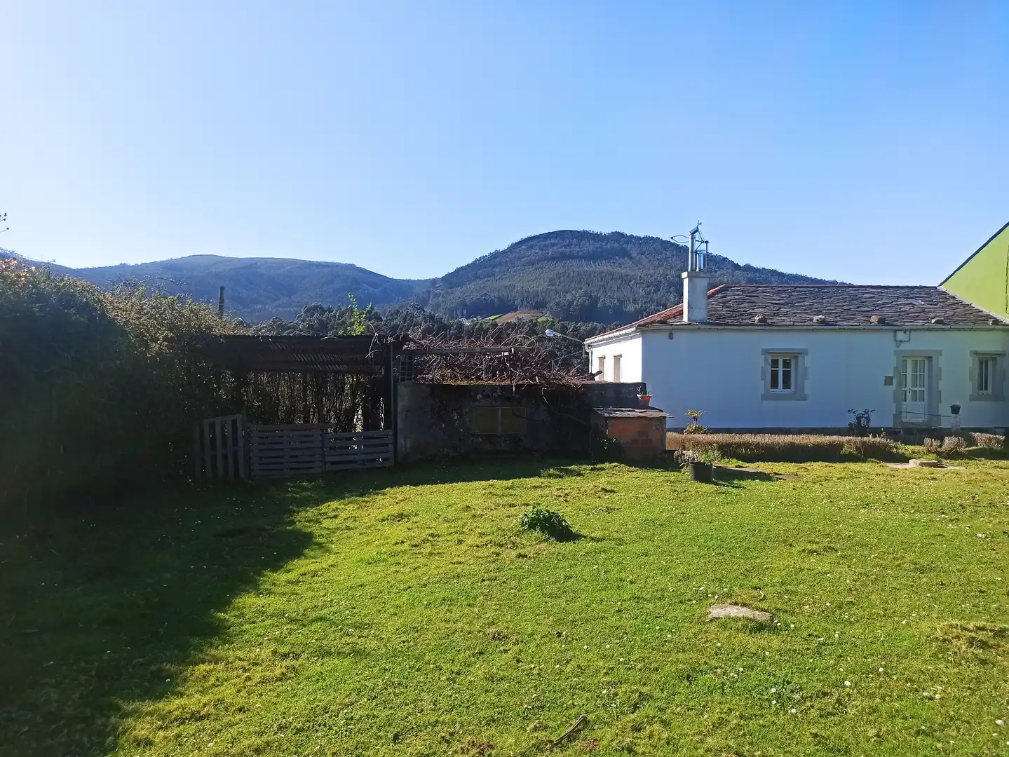 Garden of Houses for sale in Viveiro  with Private garden, Furnished and Oven