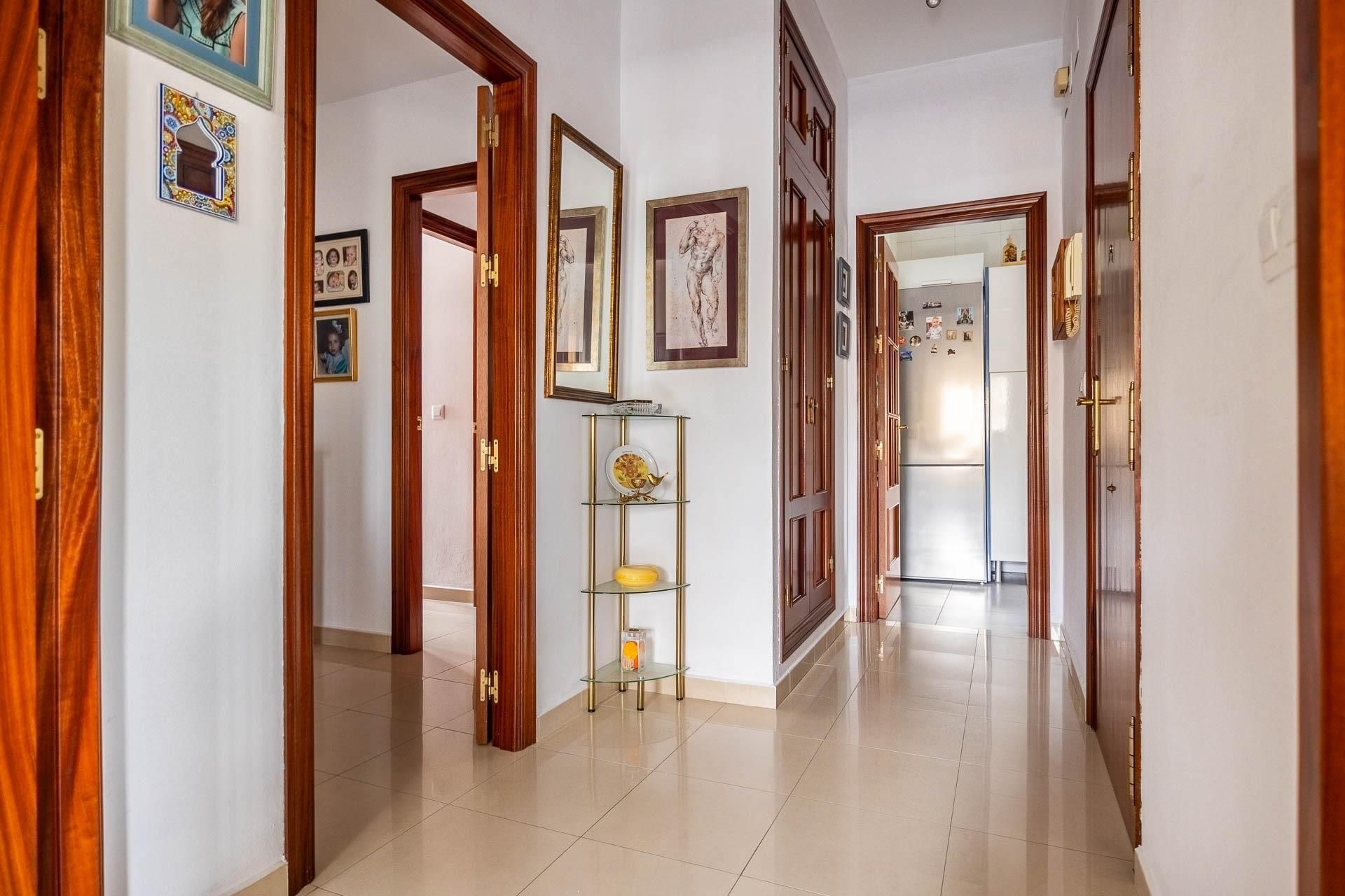 House or chalet for sale in San Juan de Aznalfarache  with Air Conditioner