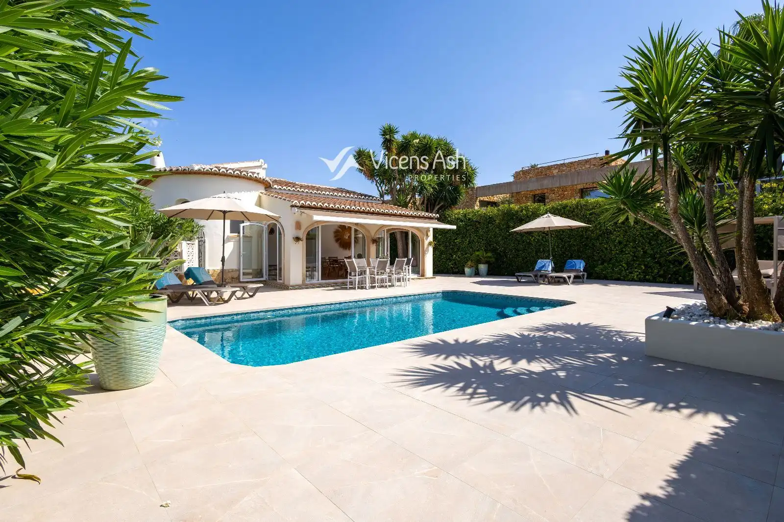 Vista exterior de Casa o chalet en venta en Jávea / Xàbia con Aire acondicionado, Calefacción y Piscina